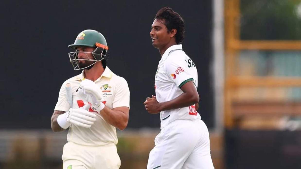  হাসান মাহমুদের বলে বোল্ড ওয়েদারাল্ড