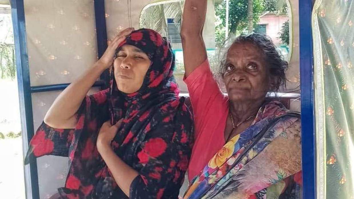 আটক সোনা লক্ষী ও শান্তনা