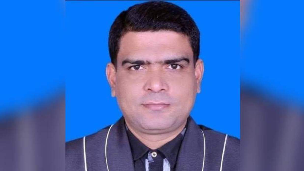 গ্রেপ্তার খাজা নেওয়াজ