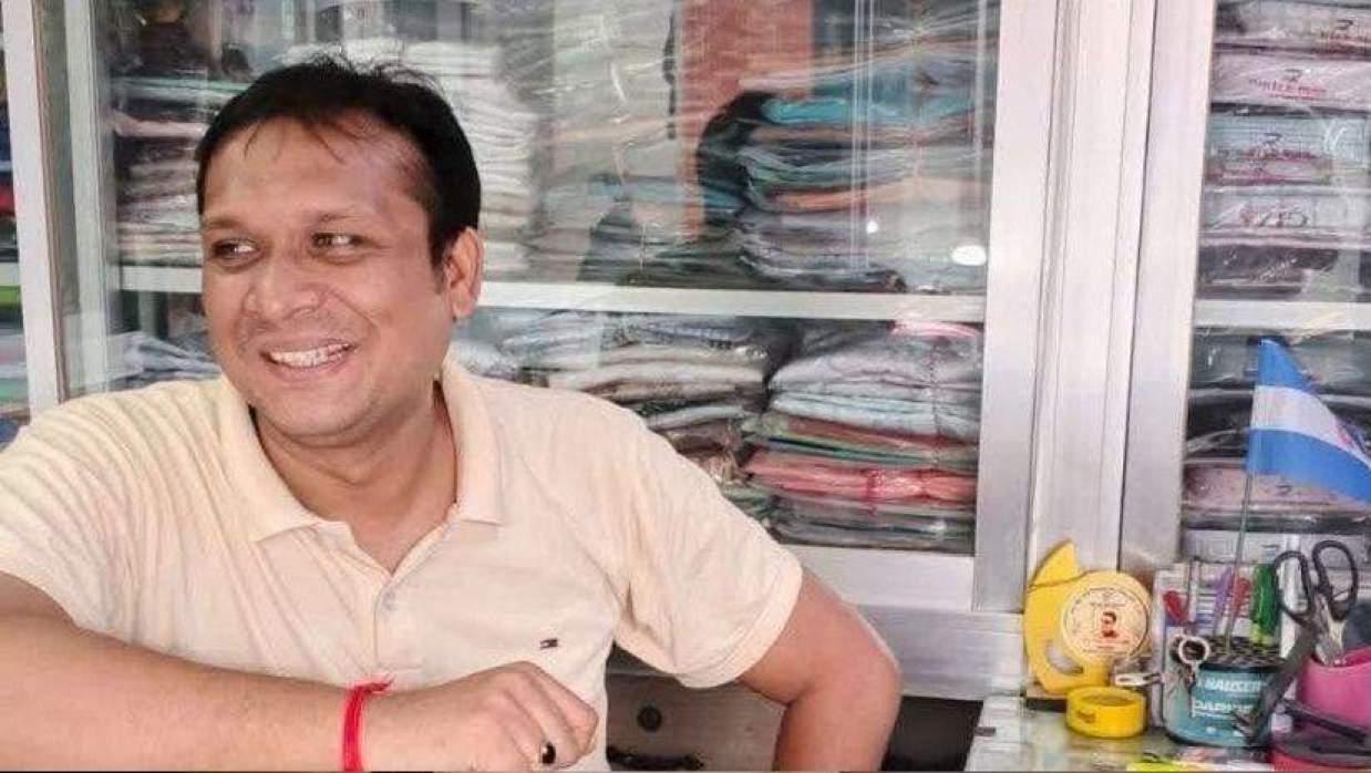 সাংবাদিক দেবাশীষ দত্ত