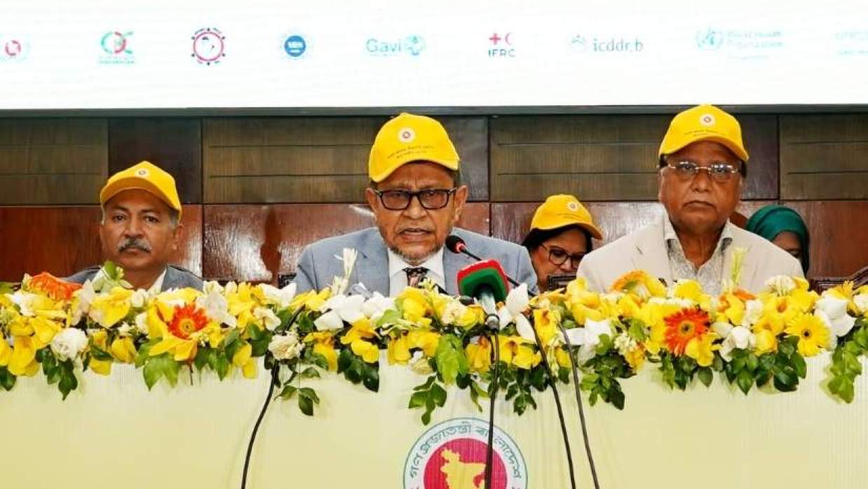 বক্তব্য রাখছেন স্বাস্থ্যমন্ত্রী সরদার মো. সাখাওয়াত হোসেন বকুল