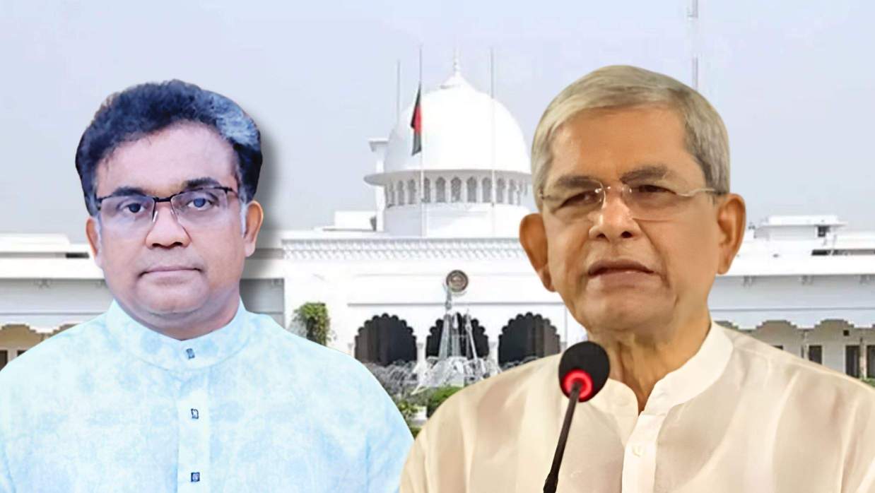 নবনির্বাচিত রাষ্ট্রপতি মির্জা ফখরুল ইসলাম আলমগীর ও জাবি উপাচার্য অধ্যাপক ড. মোহাম্মদ কামরুল আহসান।