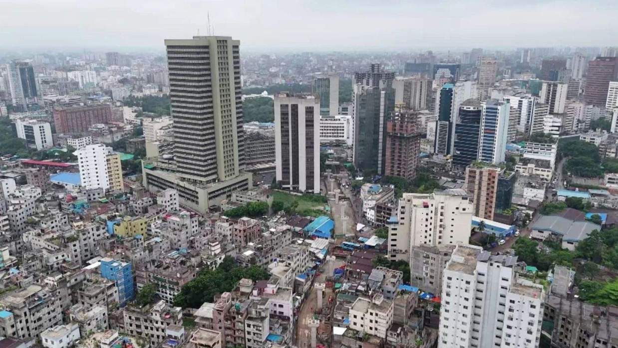 রাাজধানী ঢাকা