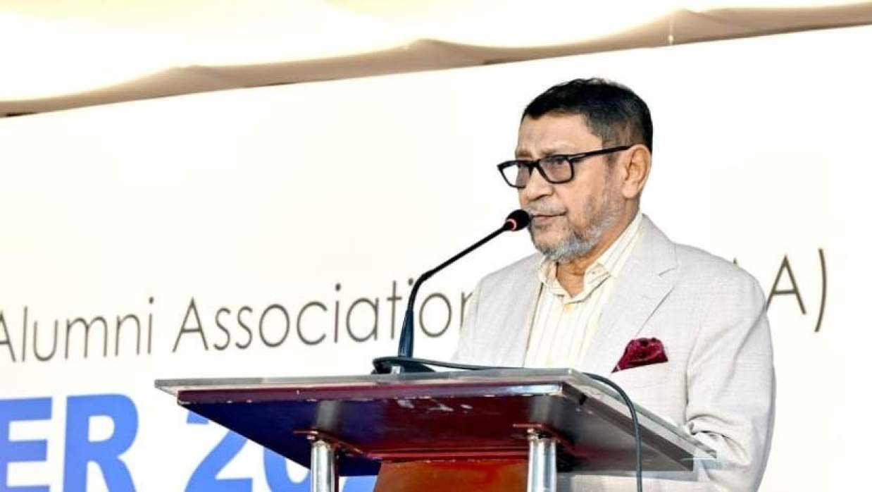 বক্তব্য রাখছেন স্বাস্থ্যমন্ত্রী সরদার মো. সাখাওয়াত হোসেন বকুল
