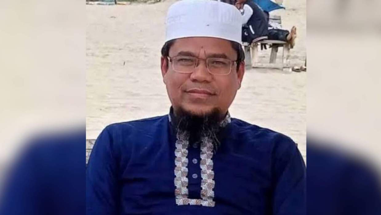 অনেক শিক্ষক বদলির আবেদন করতে পারছেন না, অভিযোগ তুললেন অধ্যক্ষ আজিজি