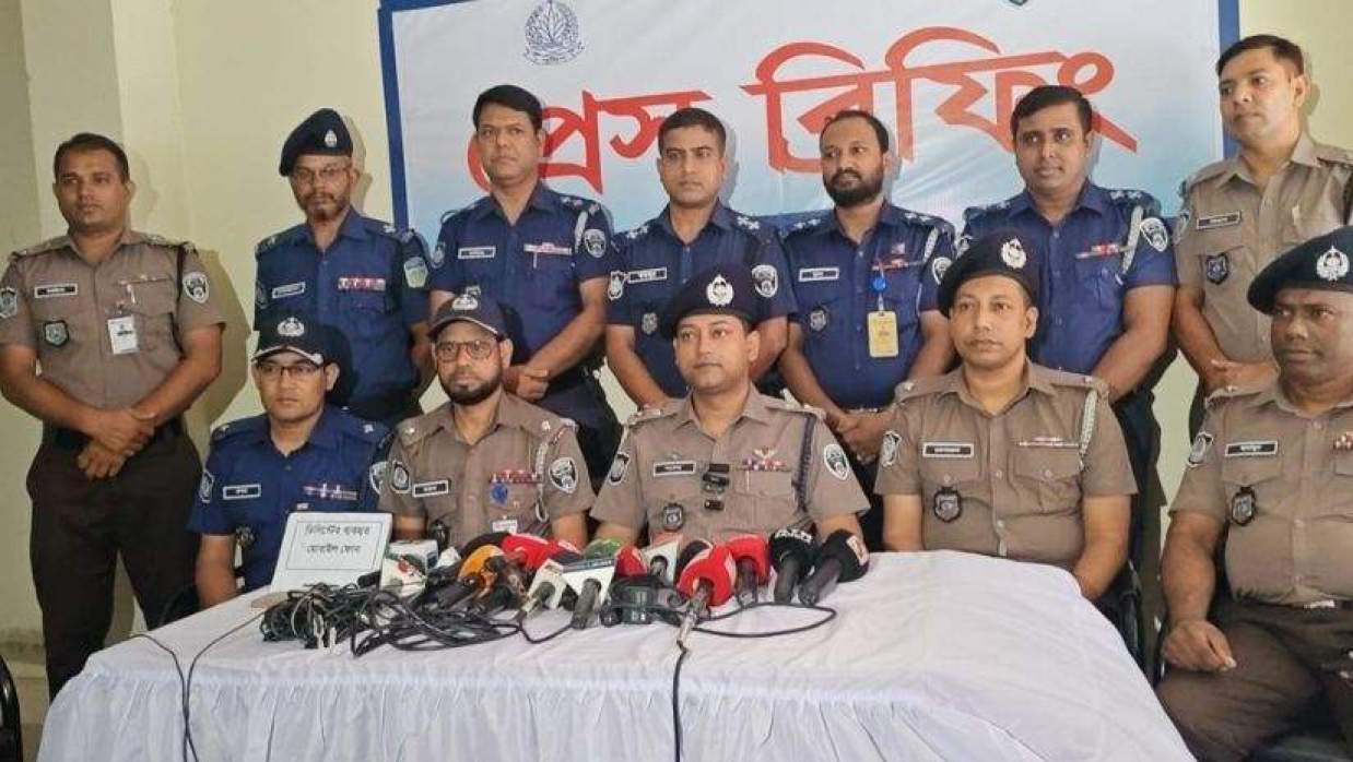  পিবিআইয়ের সংবাদ সম্মেলন 
