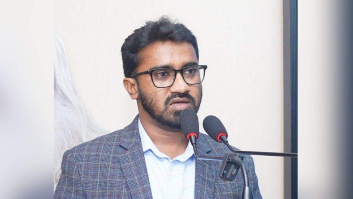 প্রধানমন্ত্রীর রাজনৈতিক সহকারী (সচিব পদমর্যাদা) রাশেদ খাঁন। 