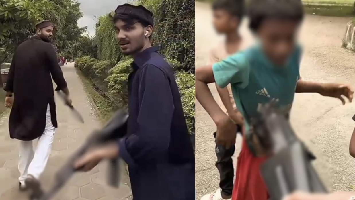 অস্ত্র হাতে দুই তরুণ