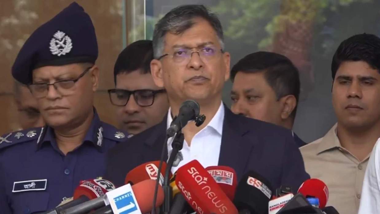 স্বরাষ্ট্রমন্ত্রী সালাউদ্দিন আহমদ