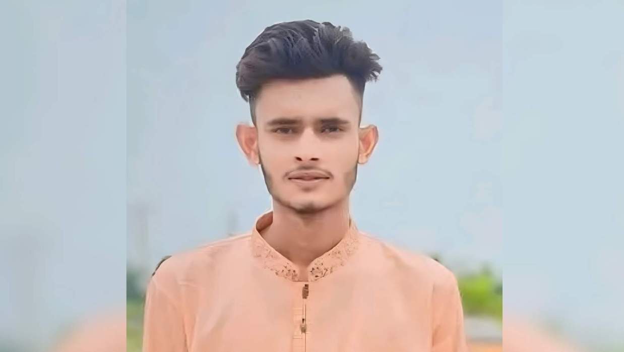 ‘ফিল্মি স্টাইলে’ নববধূকে অপহরণের অভিযোগ ছাত্রদল কর্মীর বিরুদ্ধে