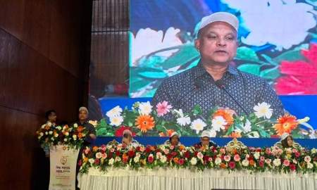 এক্সক্লুসিভ ব্রেস্টফিডিংয়ের প্রধান অন্তরায় সিজার: ড. জিয়াউদ্দিন হায়দার