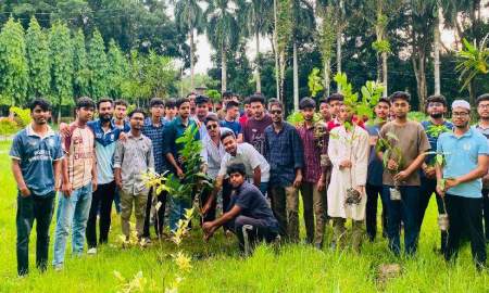 প্রধানমন্ত্রীর ২৫ কোটি বৃক্ষরোপণ কর্মসূচিতে পবিপ্রবি ছাত্রদলের অংশগ্রহণ