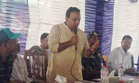 ট্রলিং ট্রলারের বিষয়টি নিয়ে সবাইকে আরও সচেতন হতে হবে: নৌ প্রতিমন্ত্রী