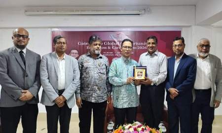 সিটি ইউনিভার্সিটিতে দিনব্যাপী ‘গেটওয়ে টু গ্লোবাল অপারচুনিটিজ: জব ফেয়ার’ অনুষ্ঠিত