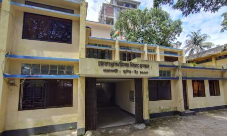 প্রধান শিক্ষক ছাড়াই চলছে ঝালকাঠির ১২৫ প্রাথমিক বিদ্যালয়, সহকারী পদ শূন্য ২৮৭