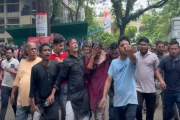 জকসু ভিপি ও জিএসকে মেরে ক্যাম্পাসছাড়া করল ছাত্রদল