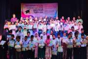 লক্ষ্মীপুরে মেধাবী শিক্ষার্থীদের সংবর্ধনা প্রদান