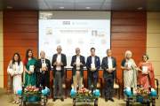 নর্থ সাউথ বিশ্ববিদ্যালয়ে রিক্লেইমিং বাংলাদেশ বইয়ের মোড়ক উন্…