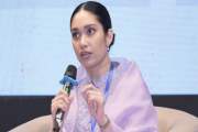 ড্রাইভিং লাইসেন্সের পরীক্ষায় জাইমা, বললেন- ‘ফিটনেসবিহীন গাড…