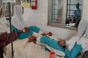 ফুটপাতের দোকান থেকে পিয়াজু খেয়ে অসুস্থ ৯ শিক্ষার্থী