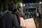 ‘লিভ ইন’ সন্দেহে হামলার শিকার সেই দম্পতির ছাড়তে হবে বাসা, দ…