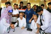 ইবিতে বিনামূল্যে স্বাস্থ্যসেবা ও রক্তদান ক্যাম্পেইন