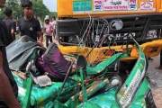 ট্রাক-সিএনজি সংঘর্ষে প্রাণ গেল ২ নারীসহ ৪ জনের