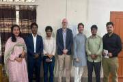মার্কিন দূতাবাসের প্রতিনিধিদের সঙ্গে ঢাবি ছাত্রশক্তির বৈঠক