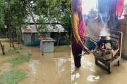 খোয়াই নদীর বাঁধে ফের ভাঙন, পানিবন্দি ৩০ গ্রামের মানুষ