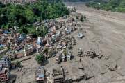 নেপালে ভয়াবহ বন্যা ও ভূমিধ্বস, নিহত বেড়ে ১৫০