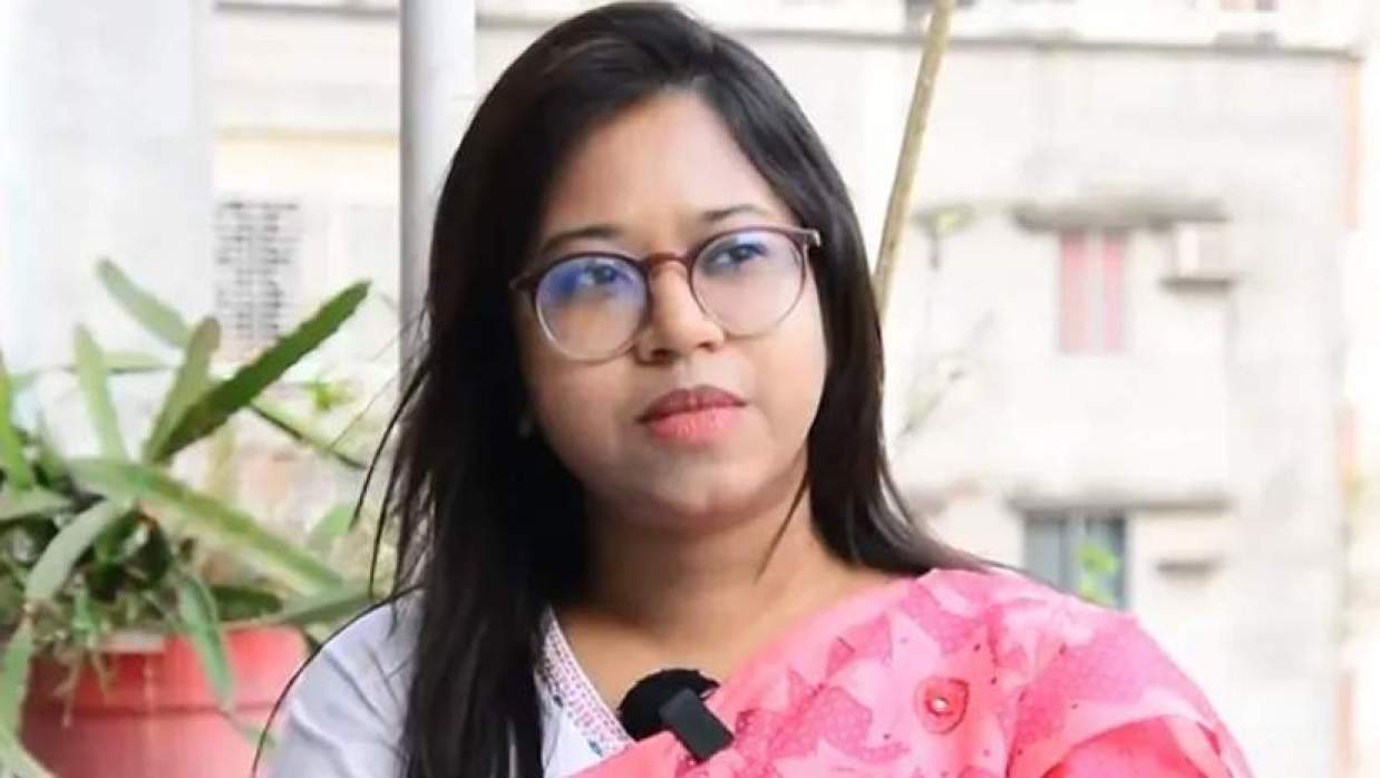 জাতীয় নারী শক্তির আহ্বায়ক মনিরা শারমিন 