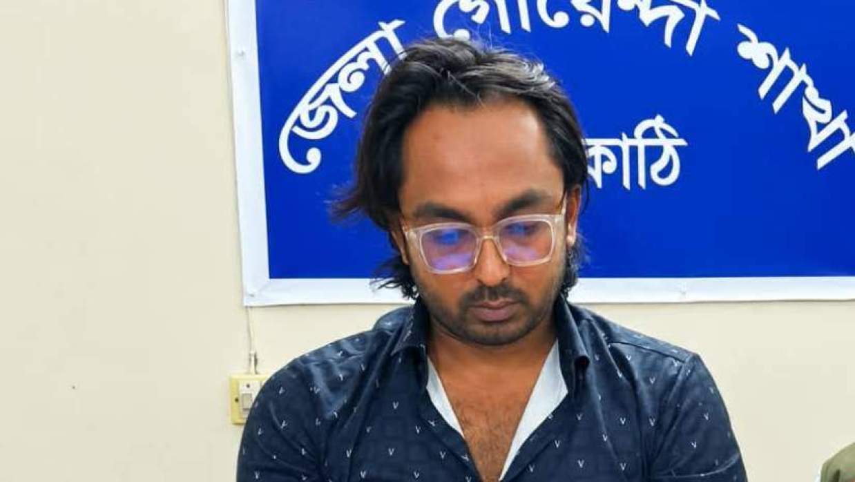 ইয়াবা ট্যাবলেটসহ আটক সজীব কুমার সাহা