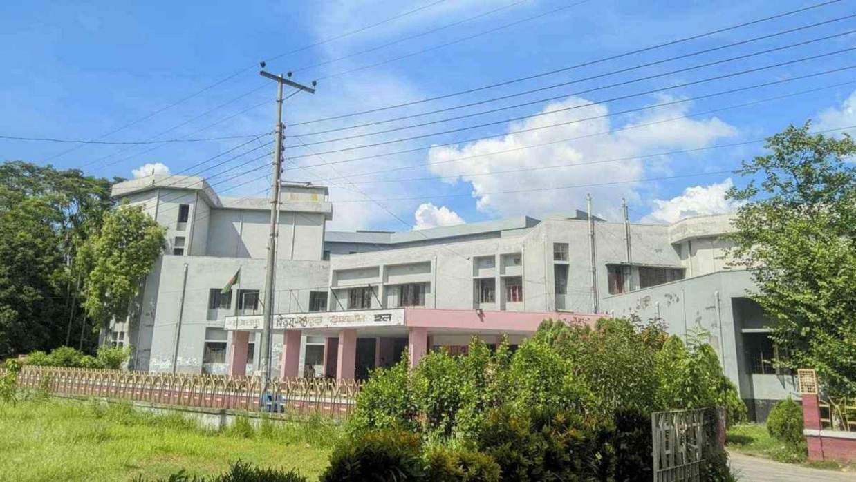 রাজশাহী বিশ্ববিদ্যালয়ের বিজয়-২৪ হল।