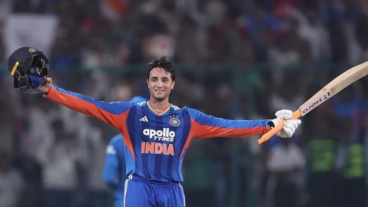  অভিষেক শর্মা 