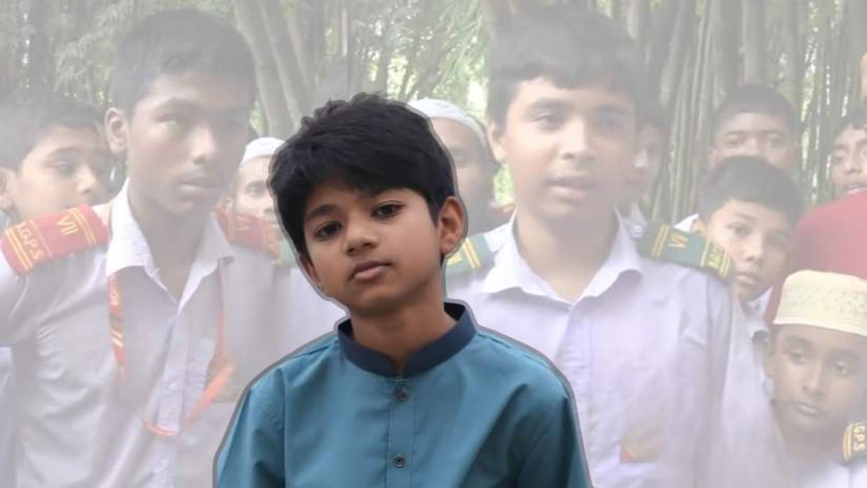  অপ্রতিমের বন্ধুরা 
