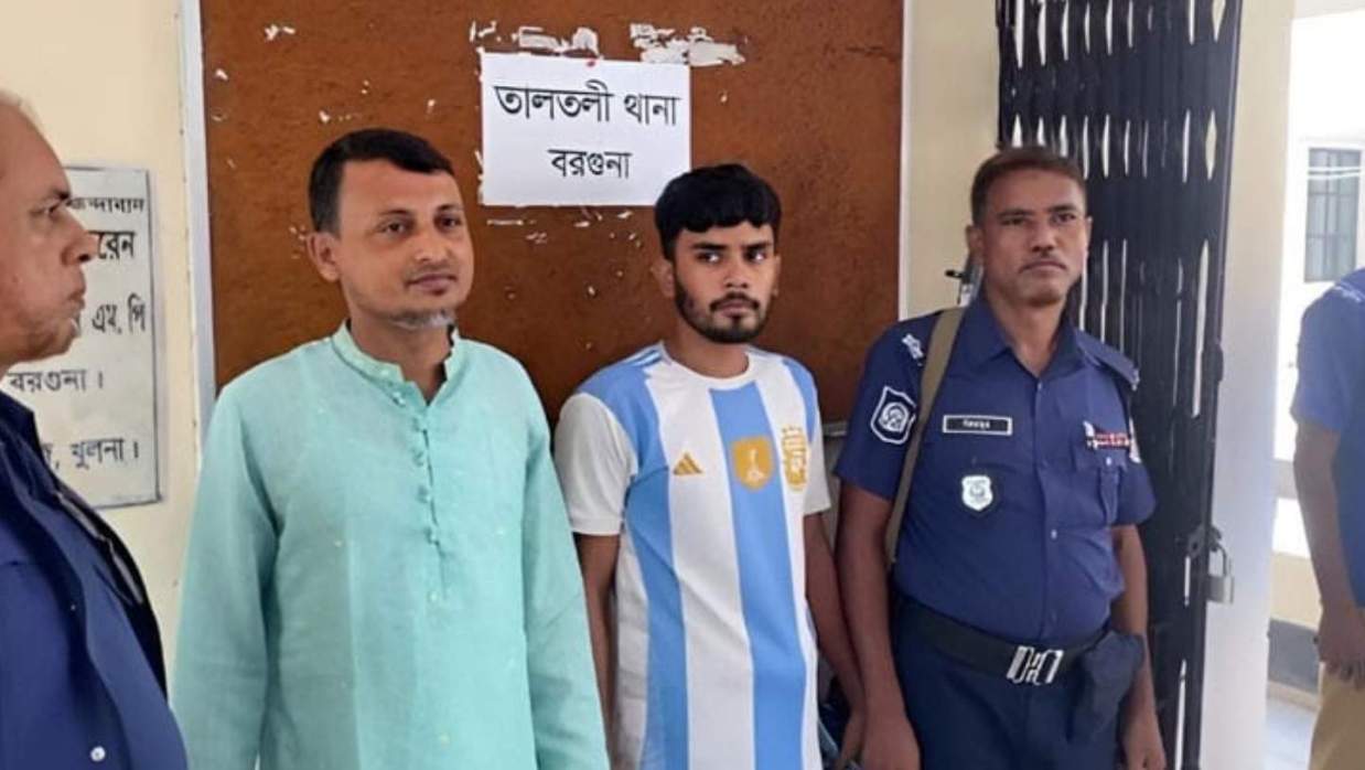 বিএনপি কার্যালয় ভাঙচুর মামলায় যুবলীগ নেতা ইমতিয়াজ ইমন নয়ন বেপারীকে গ্রেপ্তার করেছে পুলিশ