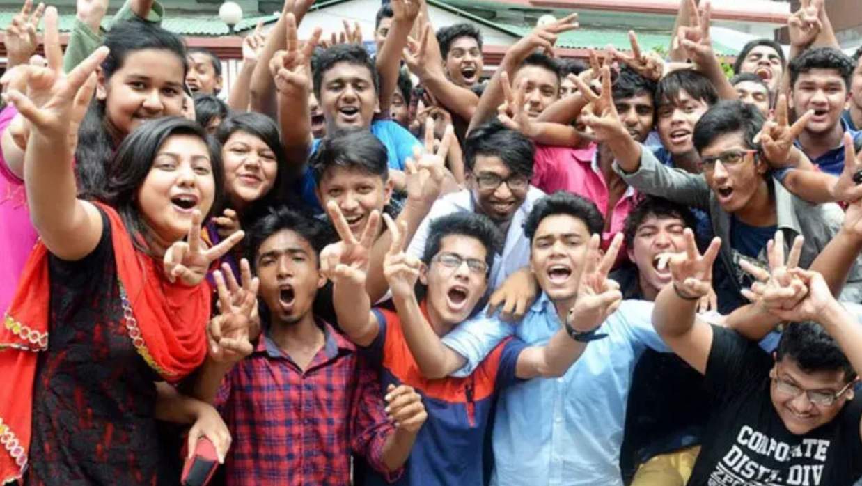 এইচএসএসির ফল প্রকাশের সম্ভাব্য সময় জানাল আন্তঃশিক্ষা বোর্ড
