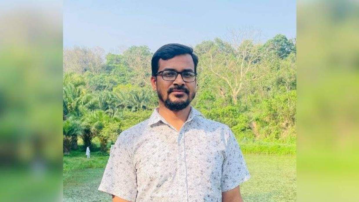 অধ্যাপক ড. মো. কামরুল হোসেন। 