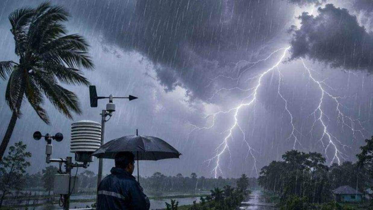 বজ্রবৃষ্টির আভাস 