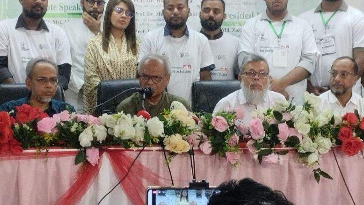 বক্তব্য রাখছেন রুহুল কবির রিজভী