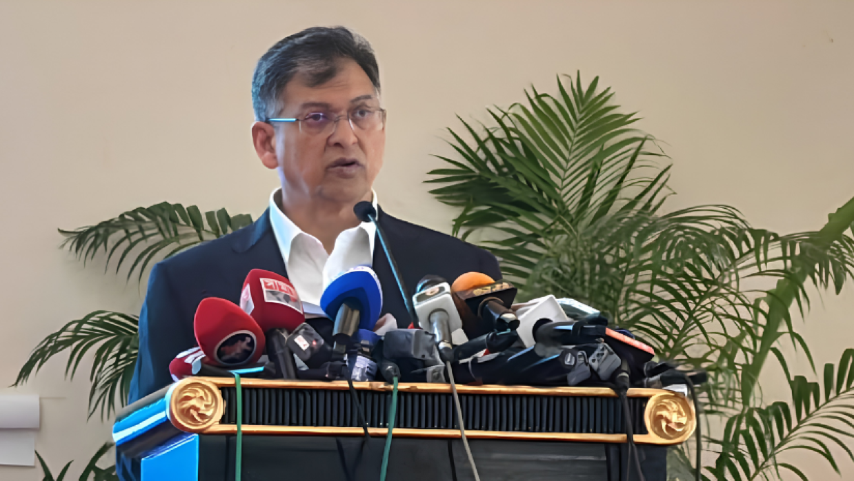 স্বরাষ্ট্রমন্ত্রী সালাহউদ্দিন আহমদ