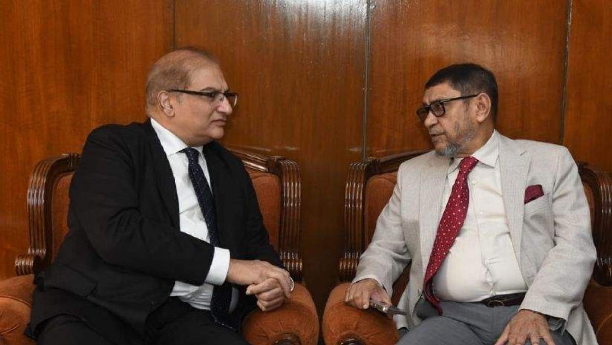 স্বাস্থ্যমন্ত্রীর সঙ্গে পাকিস্তানি হাইকমিশনারের সাক্ষাৎ