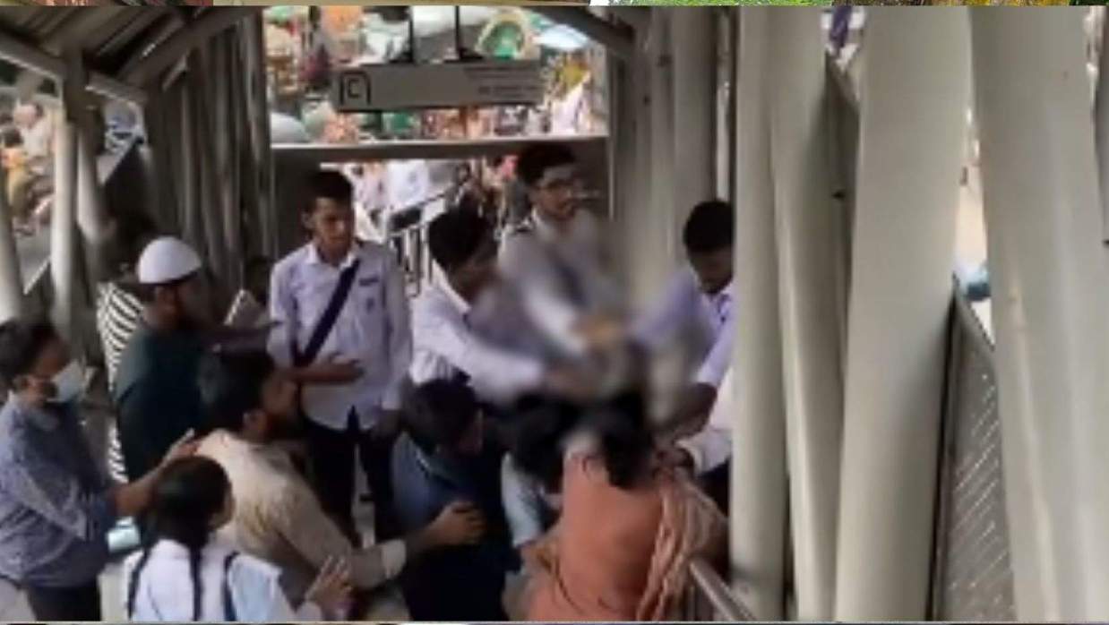 আইডিয়াল কলেজের শিক্ষার্থীর ওপর হামলা 
