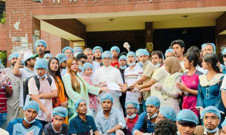 ডেঙ্গু প্রতিরোধে জাবিতে ছাত্রদলের পরিচ্ছন্নতা কর্মসূচি