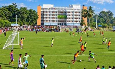 ফুটবলের মাঠেই স্বপ্নের পাঠশালা