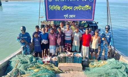 সেন্টমার্টিনে অবৈধ ট্রলিং বোট-জাল জব্দ, আটক ১৭ জেলে