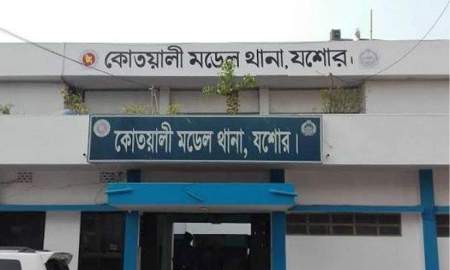 যশোরে মোটরসাইকেল নিয়ন্ত্রণ হারিয়ে শিক্ষকের নিহত