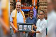 ঐতিহাসিক কান্তজীউ মন্দির পরিদর্শনে মার্কিন রাষ্ট্রদূত