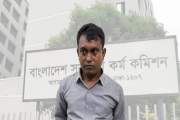 লিখিত ও মৌখিক পরীক্ষা না দিয়েই চাকরিতে যোগ দিতে উপস্থিত পিএ…