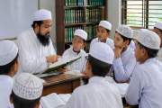 মাদ্রাসা শিক্ষক বদলি: সহকারী অধ্যাপক পদ নিয়ে বিপাকে শিক্ষকরা